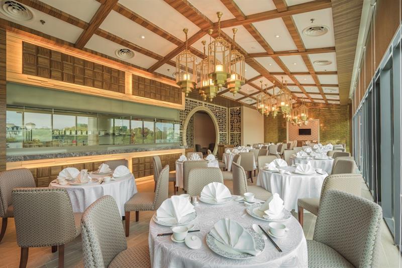 제니스 푸트라자야 호텔 외부 사진 The interior of the restaurant