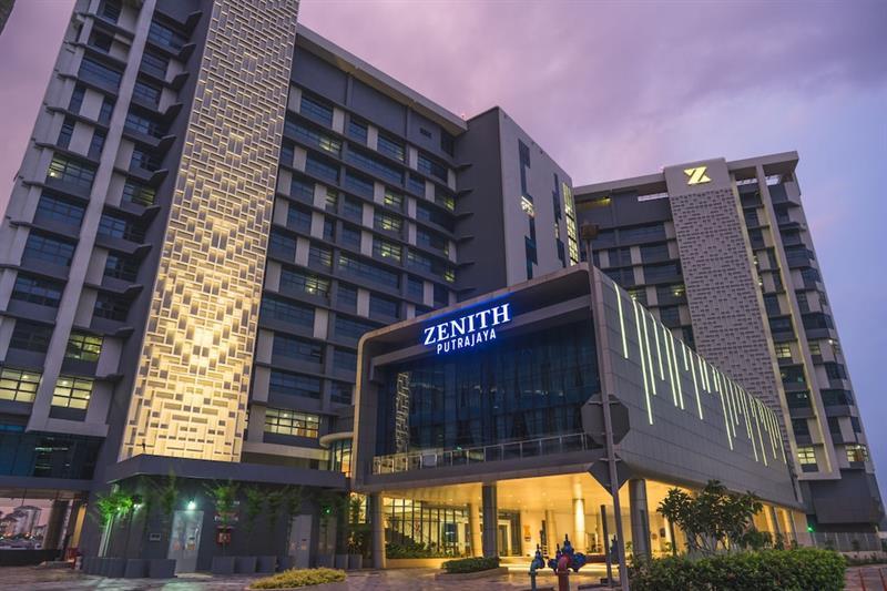 제니스 푸트라자야 호텔 외부 사진 Zenith Premier, Abuja