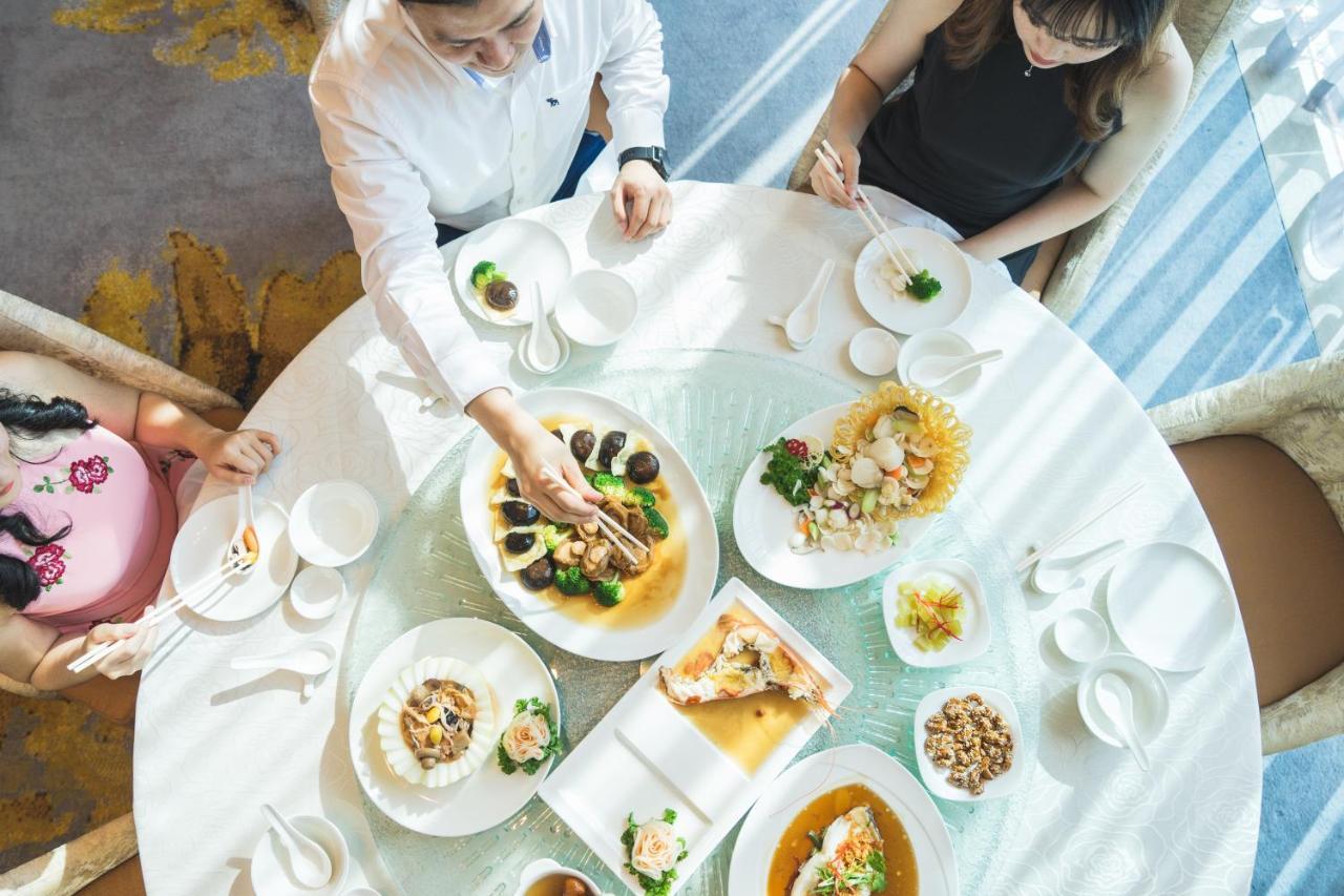 제니스 푸트라자야 호텔 외부 사진 A Chinese meal